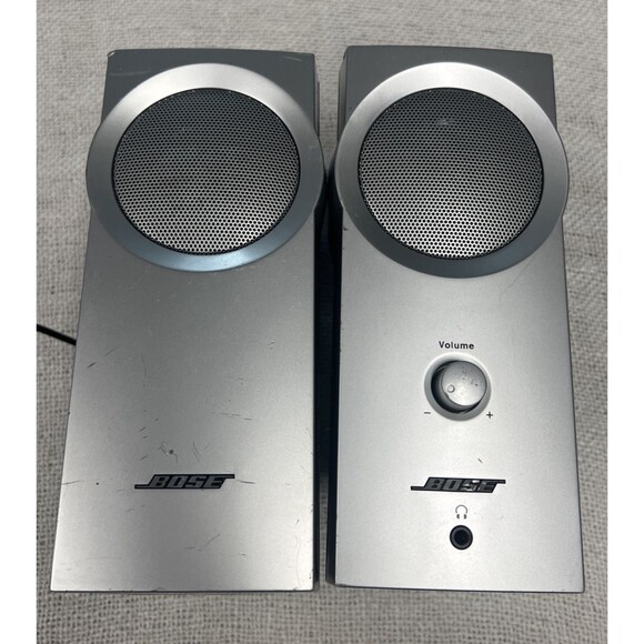 Bose Companion 2 Computer Multimedia Speakers - 2pc Bundle No Power Cord - Picture 6 of 8